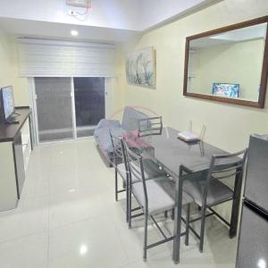 Burnham Hill 2Br Condo Unit304 by Dei Gratia