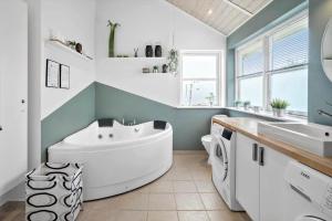 M175-Vaeggerlose-Stolt-Henriksvej-60