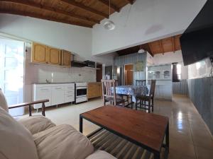 CASA AMUEBLADA belén de escobar