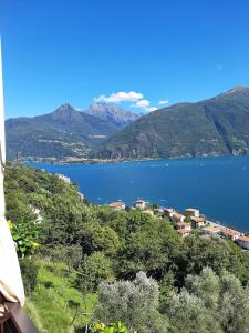 Bettys Balcony, Wonderful Lake View