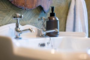 The Doocot - A Beautiful Countryside Cottage