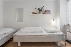 M361-Vaeggerlose-Marielyst-Strandvej-63-U