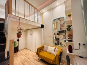 Cozy loft near the Marais district