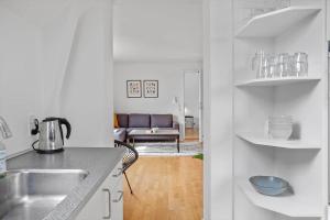 M373-Vaeggerlose-Marielyst-Strandvej-59-D-1-tv