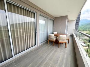 Apartamento familiar en Santa Marta con vista al mar y la Sierra