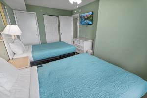 Sand Dunes Resort North Tower, 17th Floor, Pools!