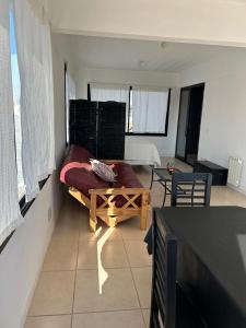 Luminoso monoambiente con balcón en Pinamar