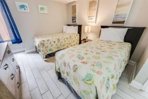 Pools,vistas,2 bedrooms, 2nd floor, Palace Resort!