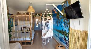 Les Cocotiers vue mer 250 m de plage