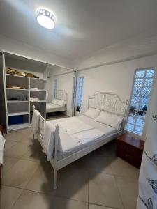 One bedroom apartment in Saranda next to the sea