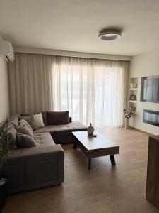 Thetis luxury apartment