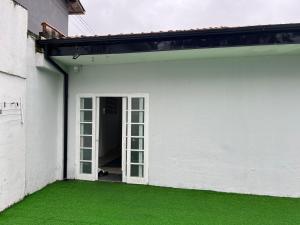 Casa com piscina em Biguaçu próximo as praias