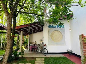 Hikka luna hikkaduwa