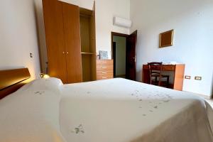 Cabras casa vacanze a 2 piani img13