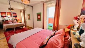 Chic apartment with panoramic view