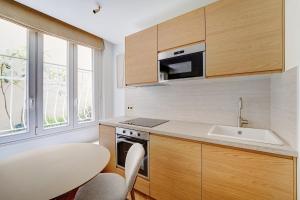 bhv centre hotel de ville