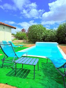 Maison familiale à Cugnaux , 2 Chambres , Jardin , Piscine et Parking