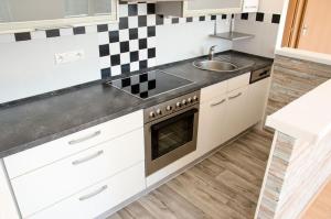 Sunny apartment Prague Letňany