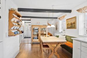 AE293-Aeroskobing-Stokkeby-Hovedgade-19