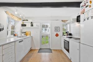 AE293-Aeroskobing-Stokkeby-Hovedgade-19