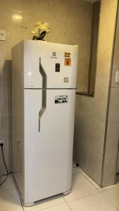 Conforto a 50 metros da Praia Posto 6 - JN44-503
