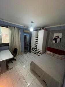 Casa confortável em condomínio de luxo