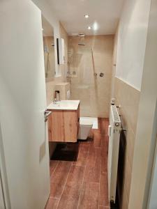 Schöne gemütliche Wohnung im Wasserviertel Stadtnah, A40,nähe der Uni oder Zoo