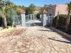 Tazouta Farm Villa with Private Pool & Mountain Views