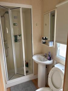 Lyon Robin hood caravan