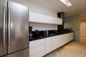 2Qtos a 330m da Praia de Copacabana | RE 253203