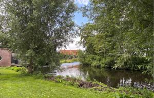 Amazing Home In Stolwijk With House Sea View