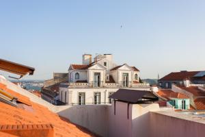 FLH Bairro Alto Loft with Sunny Terrace