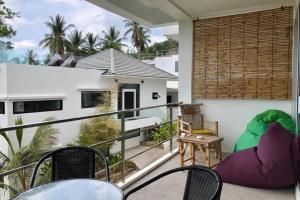 Hillside 2Br Apartment Shared Pool