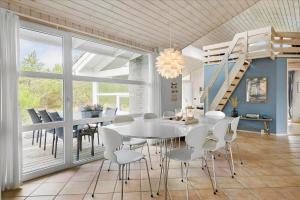 TV1384-Albaek-Gl-Kirkevej-54