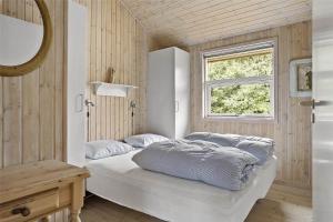 TV1394-Bindslev-Rollikevej-6