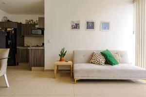 Hermoso departamento muy céntrico con servicios