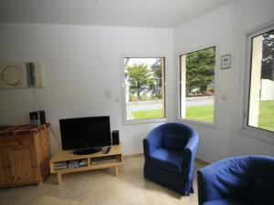 Villa with Private Pool in Plestin-les-Grèves