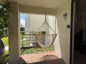 CASALUNA frente alberca AirAc