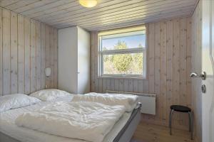 TV1122-Bindslev-Rollikevej-2