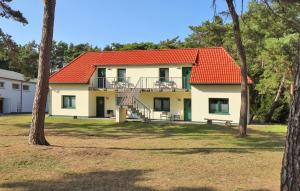 Cozy Apartment In Altenkirchen With Wifi