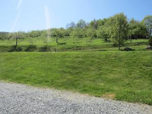 Apple Orchard Duplex #2 With EV Charger