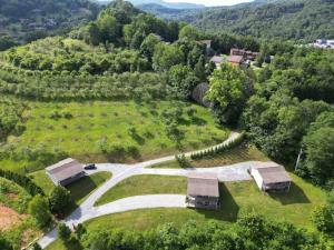 Apple Orchard Duplex #2 With EV Charger