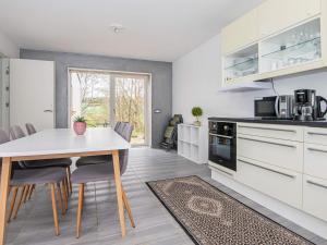 Tranquil Riverside Retreat