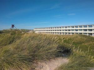 6 person holiday home in Blokhus-By Traum