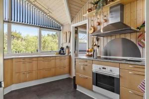 TV1663-Albaek-Solbaervej-7