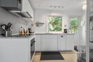 K20079-Store-Fuglede-Fredskovens-Engvej-13