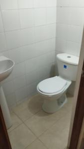 Casita entre árboles, casa de huéspedes céntrica y cómoda en San Fernando, Cali