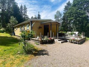 6 person holiday home in BOTTNARYD-By Traum