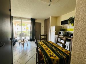 Argelès-sur-Mer - T2 avec Balcon et Parking - FR-1-309-542