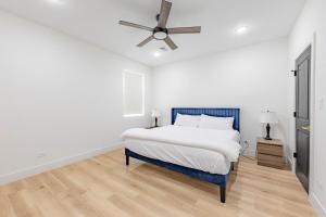 Spacious 3BDR Luxury Penthouse